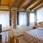 Park Giustinian Hotel 3*