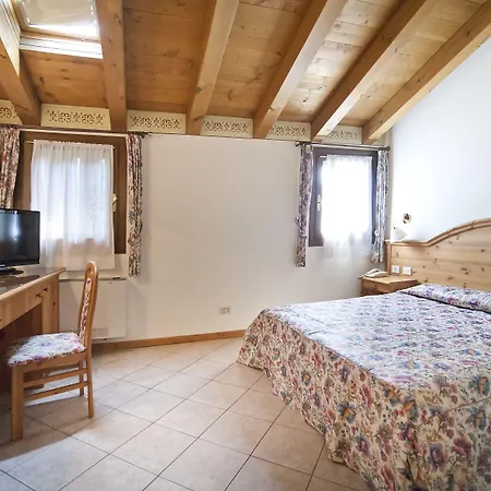 Park Giustinian Hotell 3*